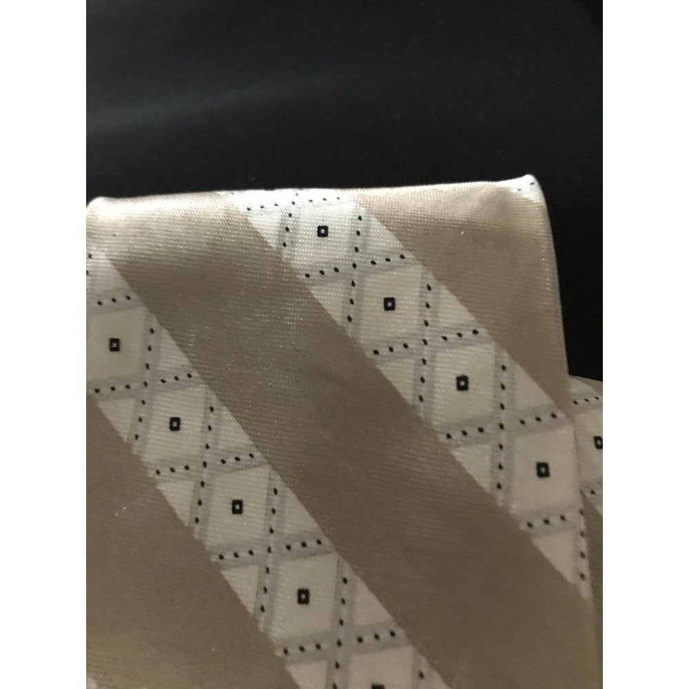 Tie - Picture 2 of 2